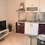 Apartman Tomo