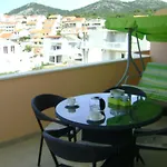 Tomo * Hvar Town