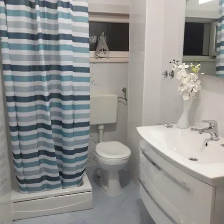 Διαμέρισμα Tomo *