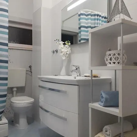 Διαμέρισμα Tomo *