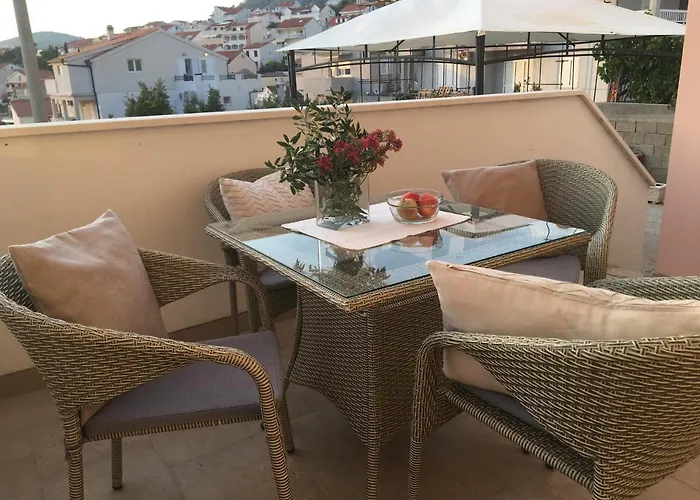 Tomo Apartman Hvar Town